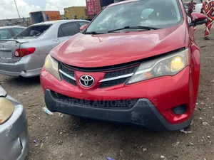 Toyota RAV4 2014 Maroon