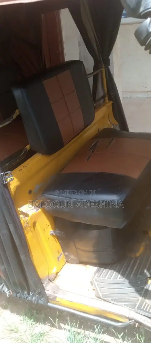 Tricycle 2022 Yellow