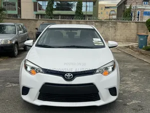 Toyota Corolla 2014 White