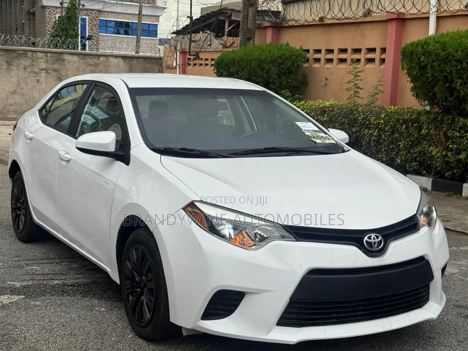 Toyota Corolla 2014 White