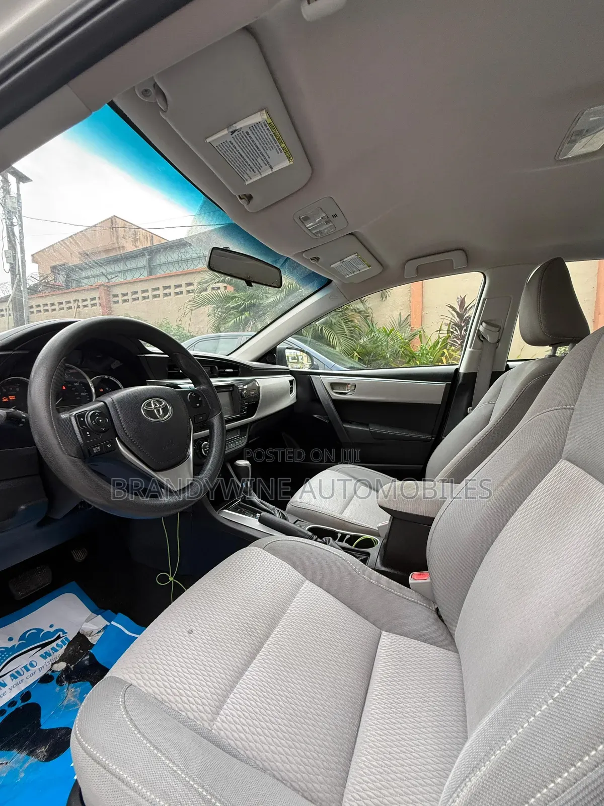 Toyota Corolla 2014 White