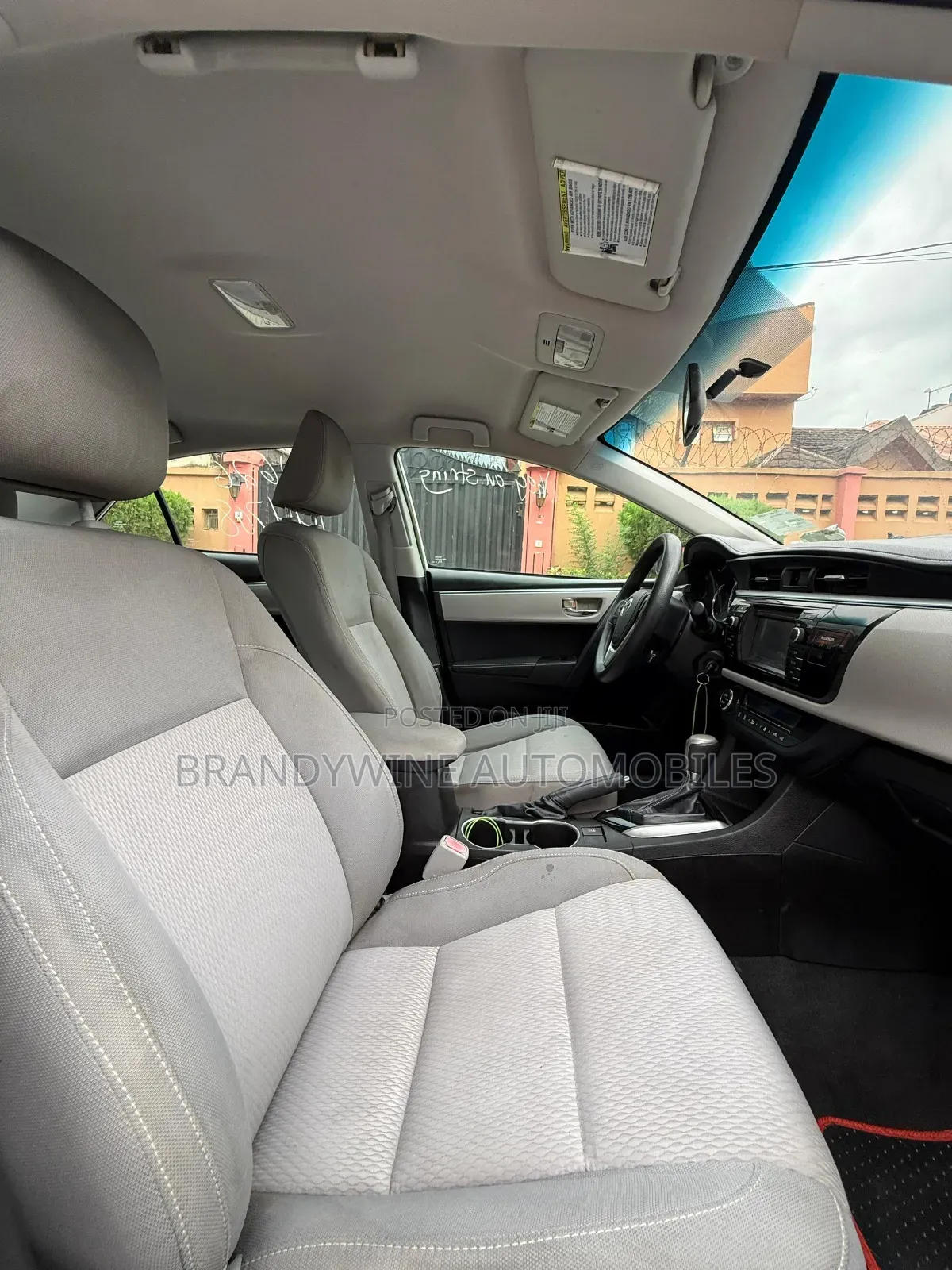 Toyota Corolla 2014 White