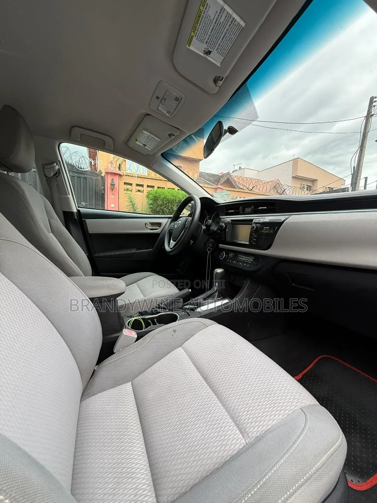 Toyota Corolla 2014 White