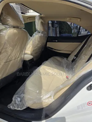 Lexus IS 2014 White
