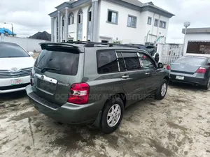 Toyota Highlander 2005 Green