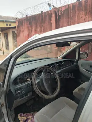 Honda Shuttle 2.3 2000 Silver