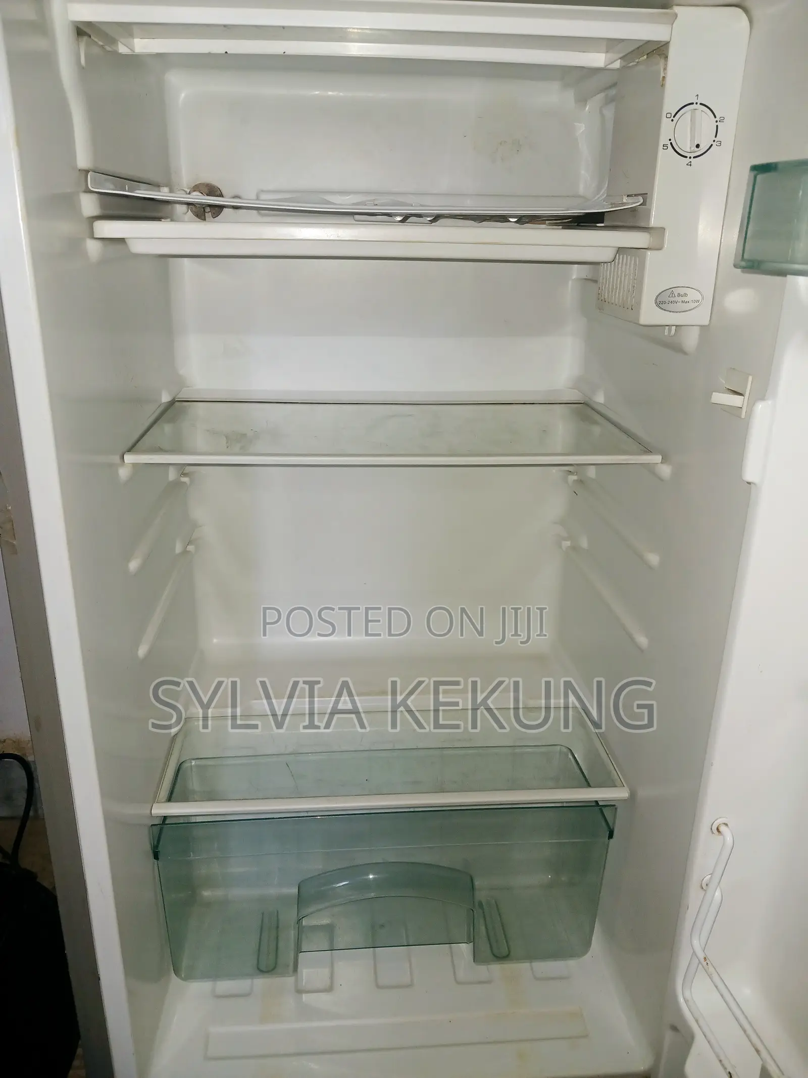 Skyrun Table Top Fridge