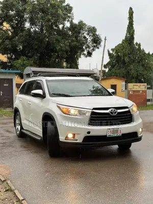 Toyota Highlander Limited V6 4x2 (3.5L 6cyl 6A) 2016 White
