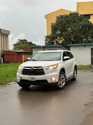 Toyota Highlander Limited V6 4x2 (3.5L 6cyl 6A) 2016 White
