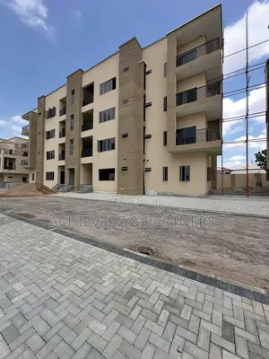 3bdrm Apartment in Zone B for sale