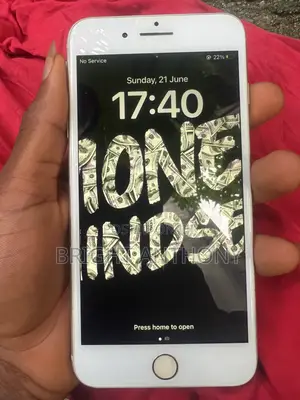 Apple iPhone 8 Plus 64 GB White