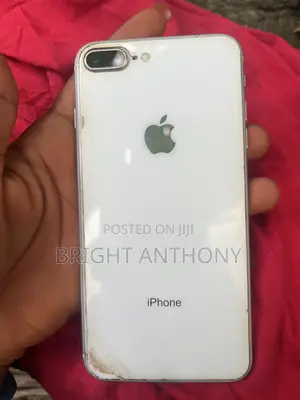 Apple iPhone 8 Plus 64 GB White