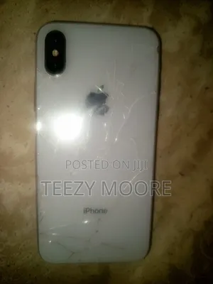 Apple iPhone X 64 GB White