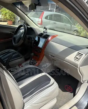 Toyota Corolla 2008 Gray