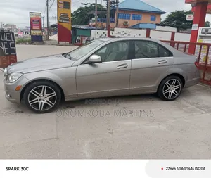 Mercedes-Benz C300 2008