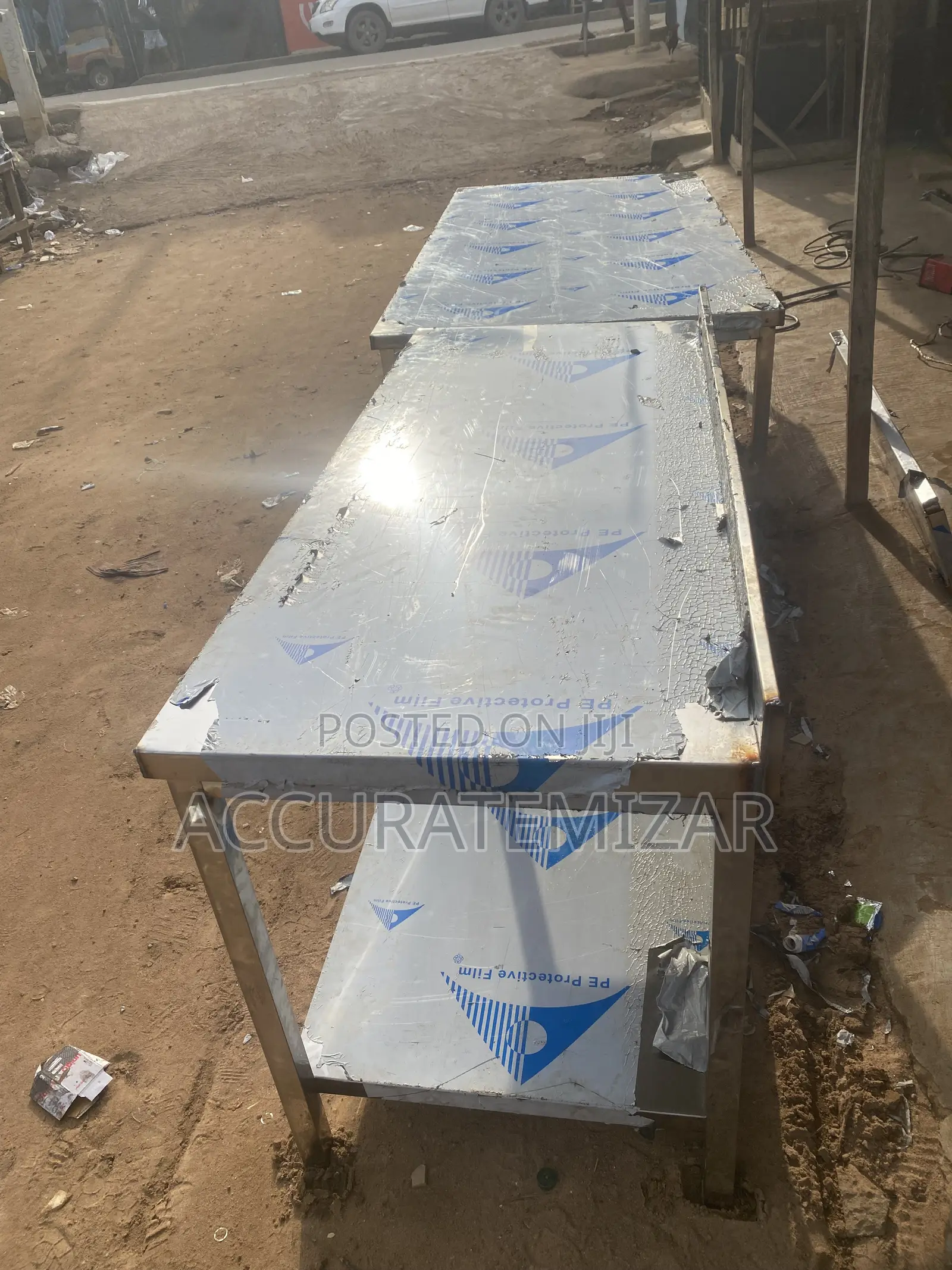 Stainless Stood