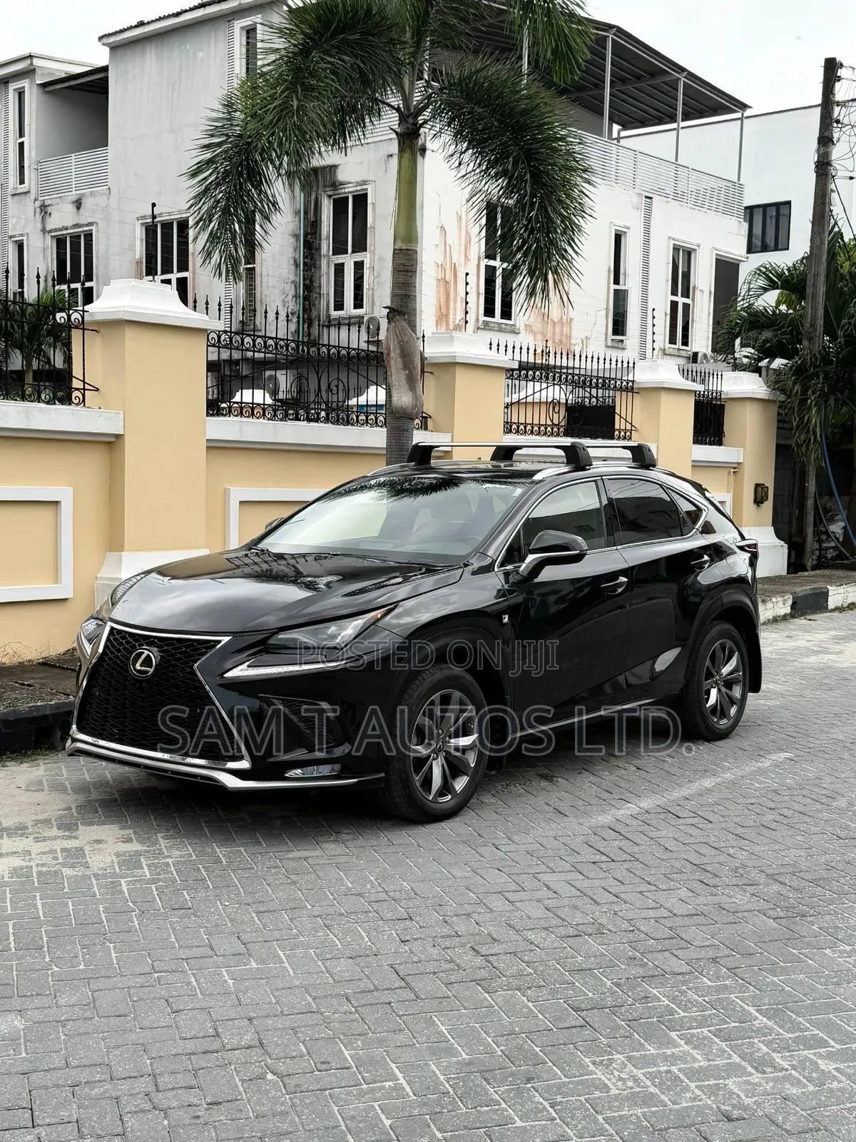 Lexus NX 2023 Black