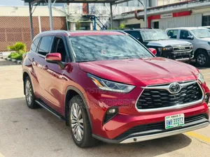 Toyota Highlander 2020 Red
