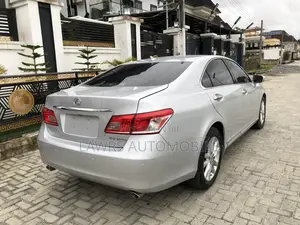 Lexus ES 350 2011 Silver