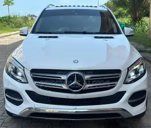 Mercedes-Benz GLE-Class 2017 White