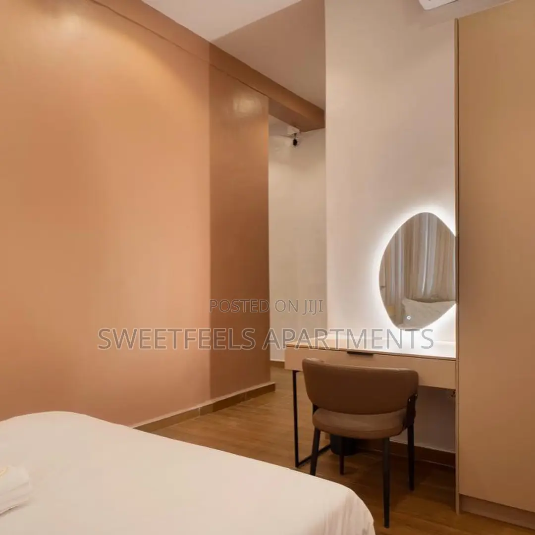 One Bedroom Open Plan Layout Available
