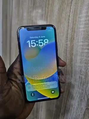 Apple iPhone X 64 GB Black