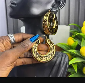 Statement Earring