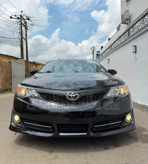 Toyota Camry SE V6 4dr Sedan (3.5L 6cyl 6A) 2013 Black