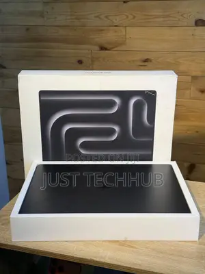 Laptop Apple MacBook Pro 2023 M3 Max 32GB Apple M3 Max SSD 1T