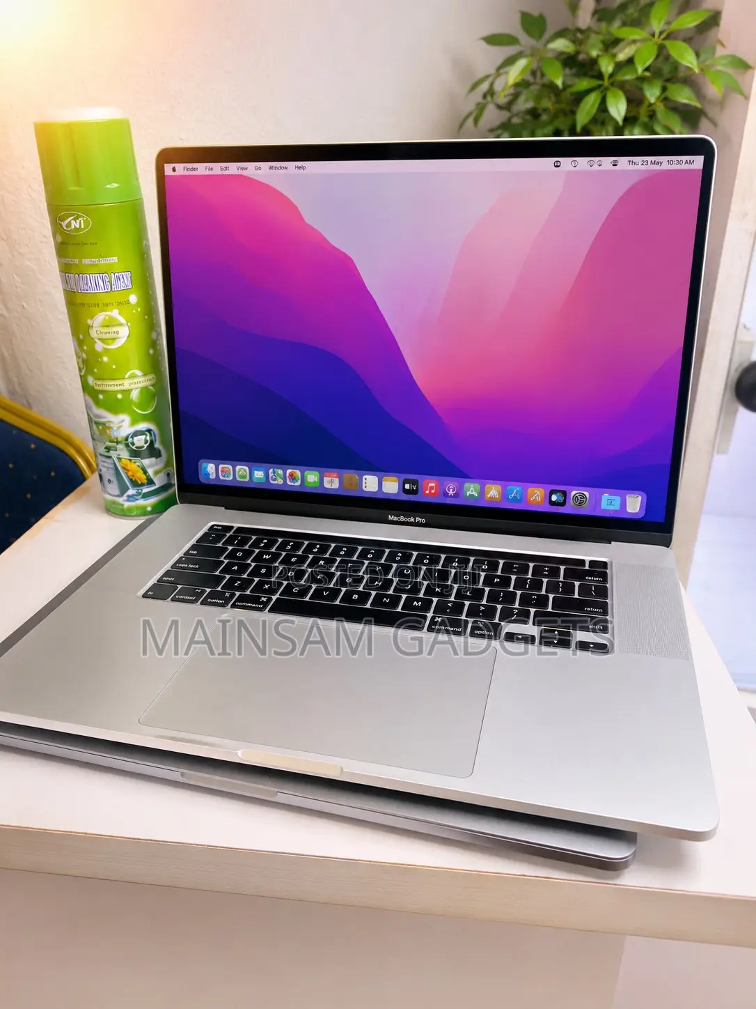 Laptop Apple MacBook Pro 2019 16GB Intel Core i9 SSD 1T