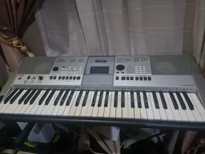 Yamaha Keyboard PSR E413