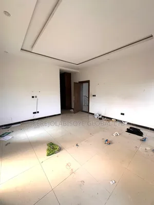 3bdrm Duplex in In An Estate, Life Camp for rent