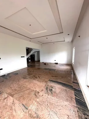 3bdrm Duplex in In An Estate, Life Camp for rent