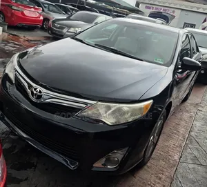 Toyota Camry 2014 Gray