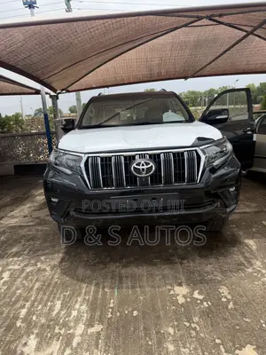 New Toyota Land Cruiser Prado 2.4 Petrol 2025 Black