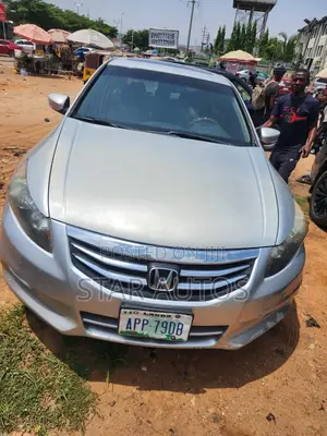 Honda Accord 2012 Silver