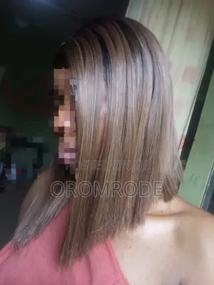 12" Thrift Honey Straight Wig