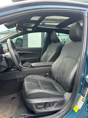 Toyota Camry XSE 2025 Blue