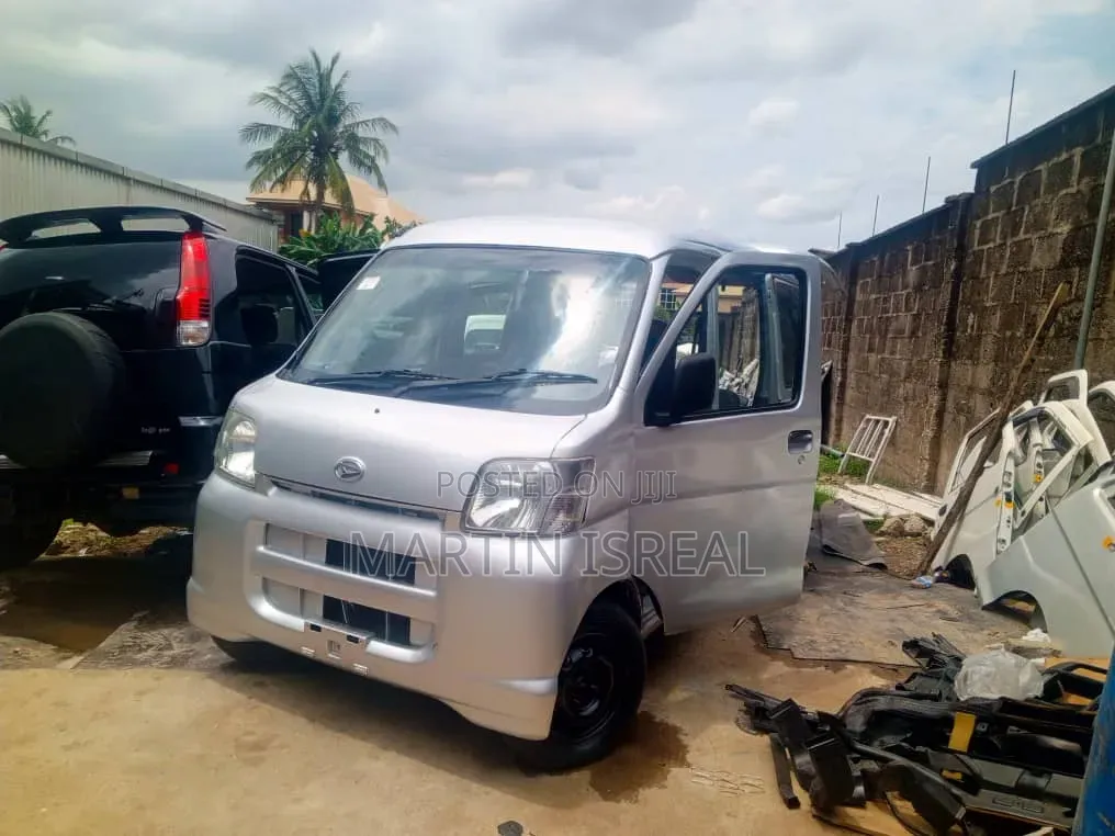 Suzuki Every 2005 Silver