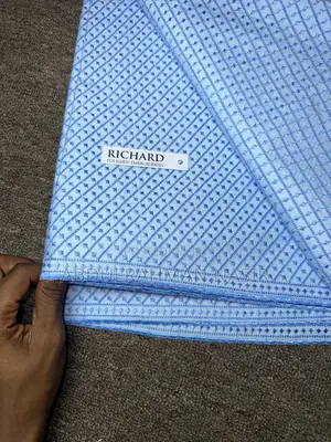 *Richard* *Embroidries* Polished Menlace