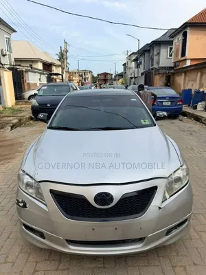 Toyota Camry 2009 Silver