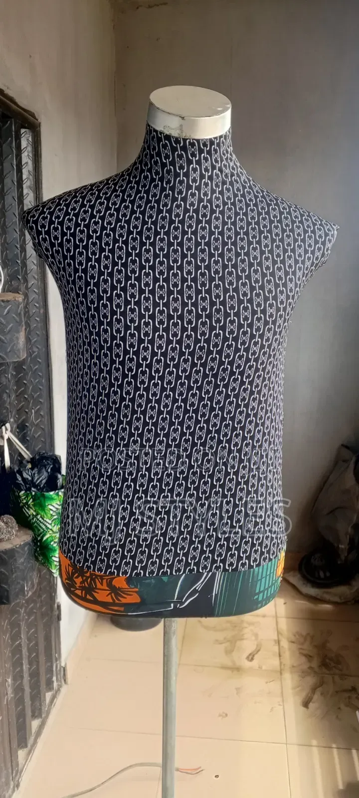 Man Mannequin