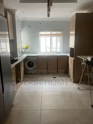Furnished 3bdrm Apartment in Lekki Phase 1 for rent