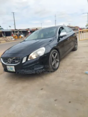 Volvo S60 T6 R-Design 2013 Black