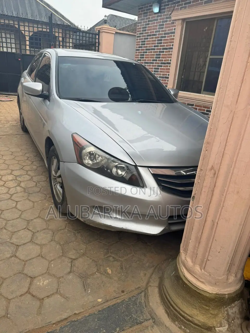 Honda Accord 2012 Silver