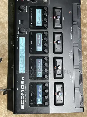 Zoom G5n Professional Multi Effects Processor for Solo Guitarists
