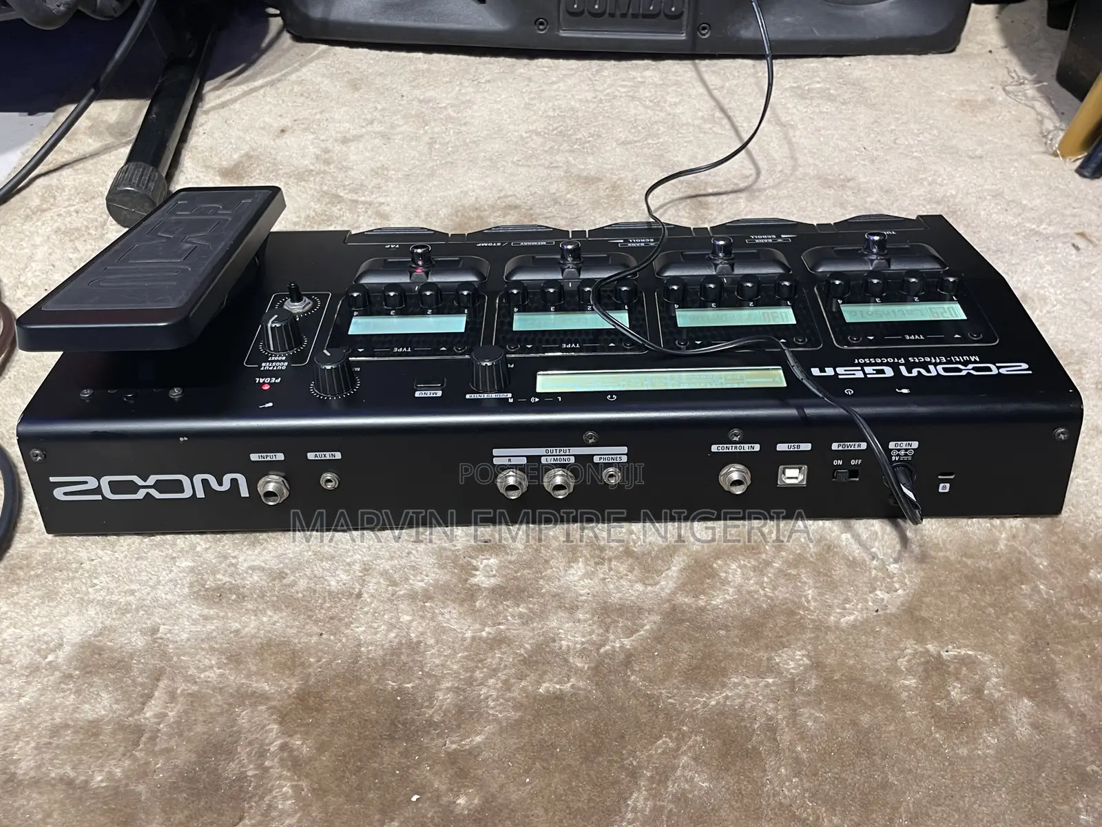 Zoom G5n Professional Multi Effects Processor for Solo Guitarists