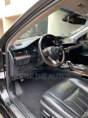 Lexus ES 2016 Black