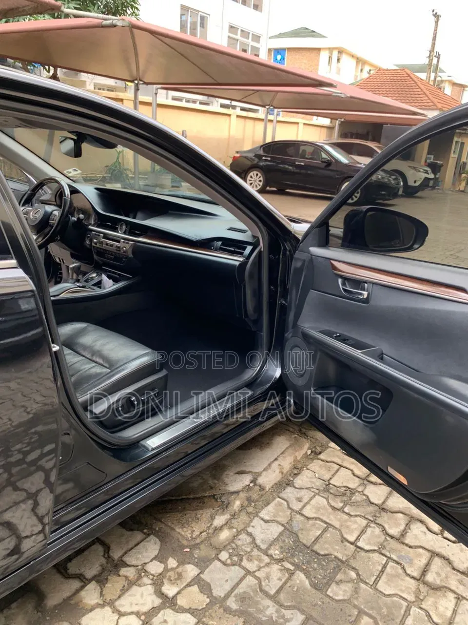 Lexus ES 2016 Black