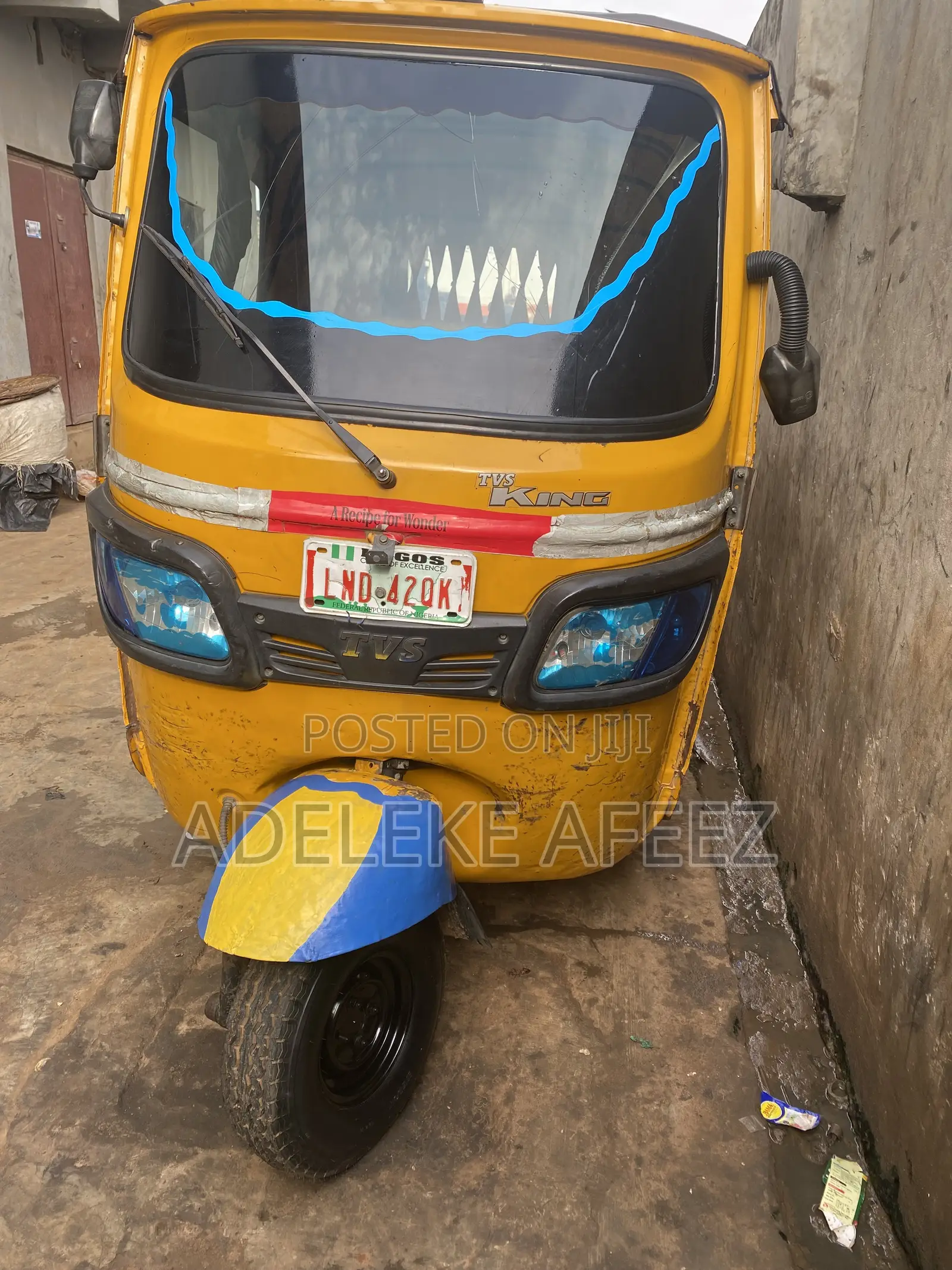 TVS 2025 Yellow